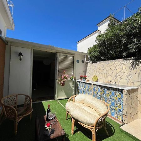 La Dolce Vita Mondello - Villa In Palermo Eksteriør billede