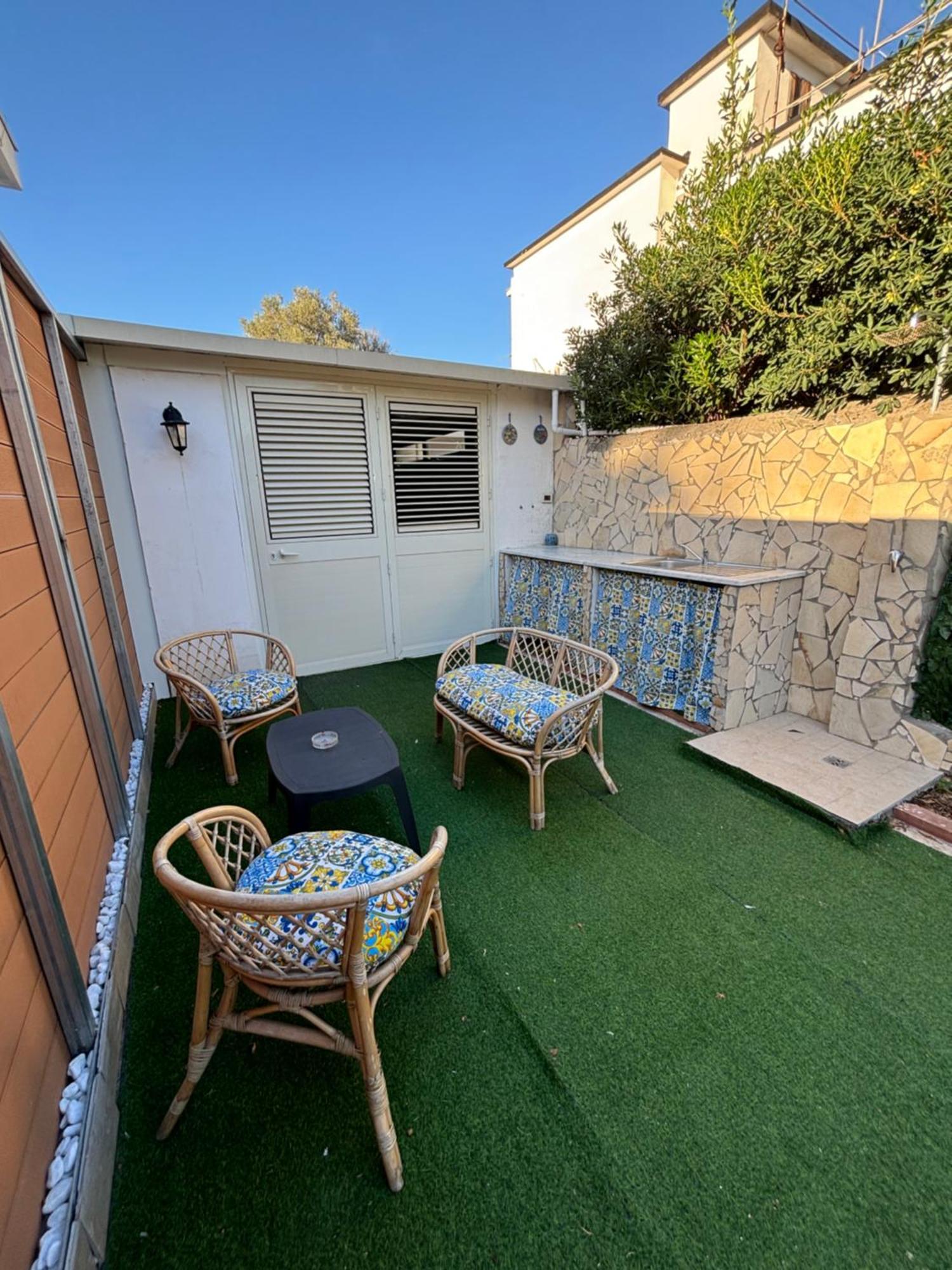 La Dolce Vita Mondello - Villa In Palermo Eksteriør billede